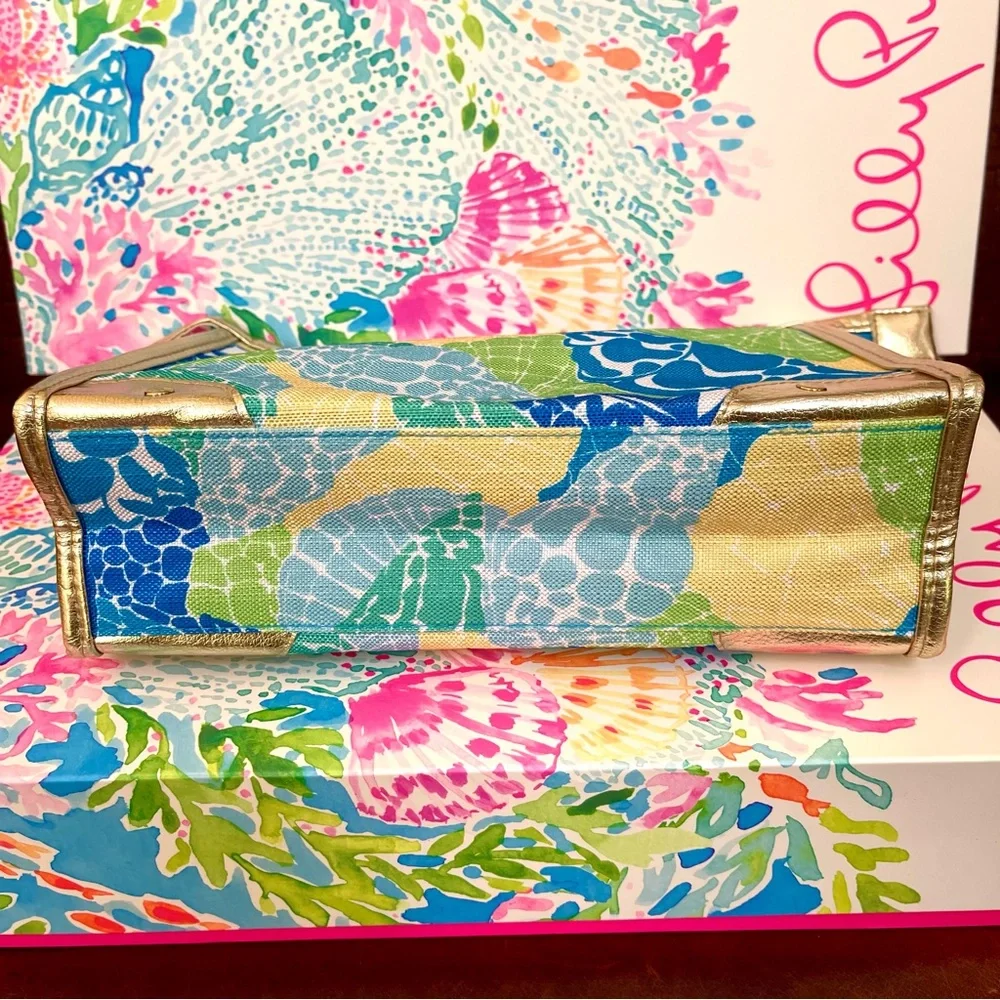 Lilly Pulitzer beautiful seashell